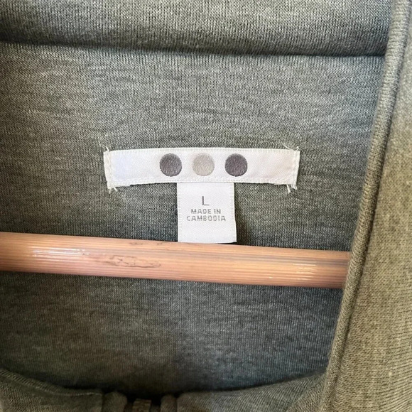 Three Dots Sz Large Sage Green Knit Material Lightweight Puffer Coat Athleisure - Picture 7 of 11